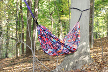 Load image into Gallery viewer, Bohemian Design Camping Tree Hammock With Two Tree Straps And Carabiners
