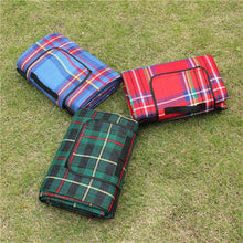 Load image into Gallery viewer, VILEAD 2 Size Folding Camping Mat Outdoor Beach Picnic Lightweig Waterproof Sleeping Camping Pad Mat Moistureproof Plaid Blanket
